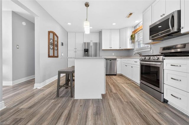 2526 Drum Creek RD, Chesapeake, VA 23321