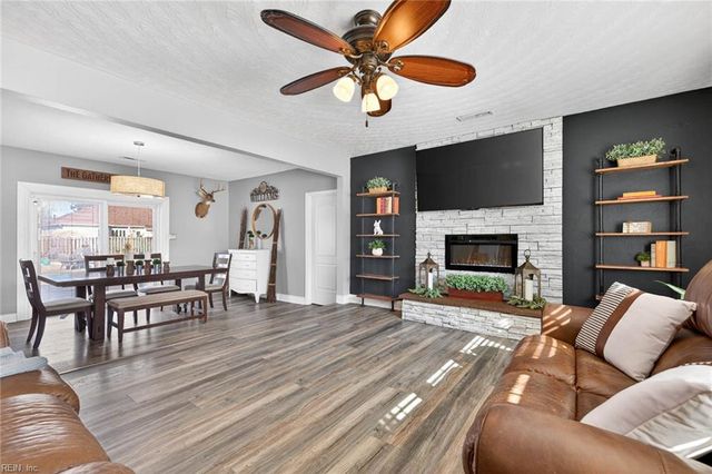 2526 Drum Creek RD, Chesapeake, VA 23321