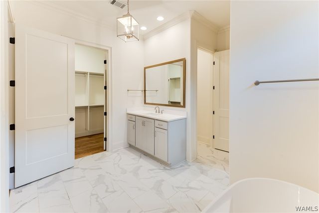 2 Oaklana, Tuscaloosa, AL 35406