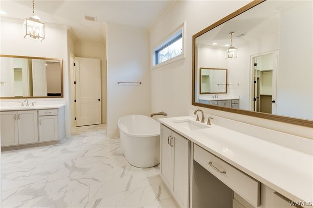 2 Oaklana, Tuscaloosa, AL 35406