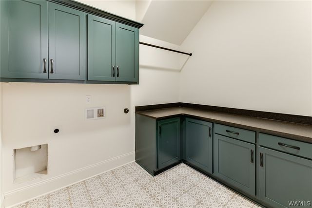 2 Oaklana, Tuscaloosa, AL 35406