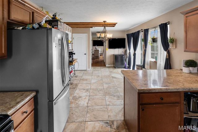 806 Erika Leigh Court, Caseyville, IL 62232