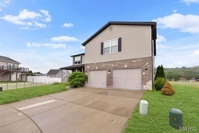 806 Erika Leigh Court, Caseyville, IL 62232