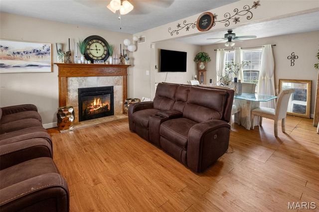 806 Erika Leigh Court, Caseyville, IL 62232