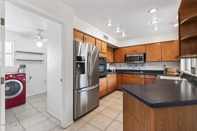 13540 W PAVILLION Drive, Sun City West, AZ 85375