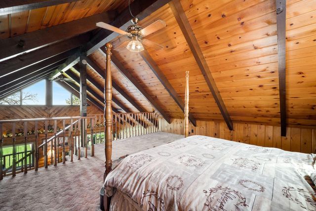 N10394 Howard DRIVE, Fox Lake, WI 53933