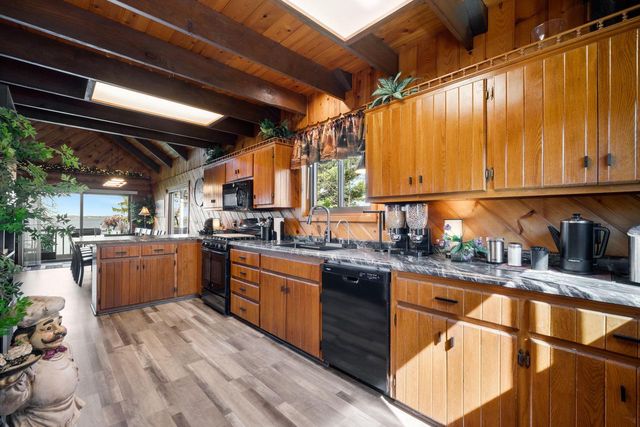 N10394 Howard DRIVE, Fox Lake, WI 53933