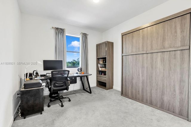 15953 SW 2nd Pl, Pembroke Pines, FL 33027