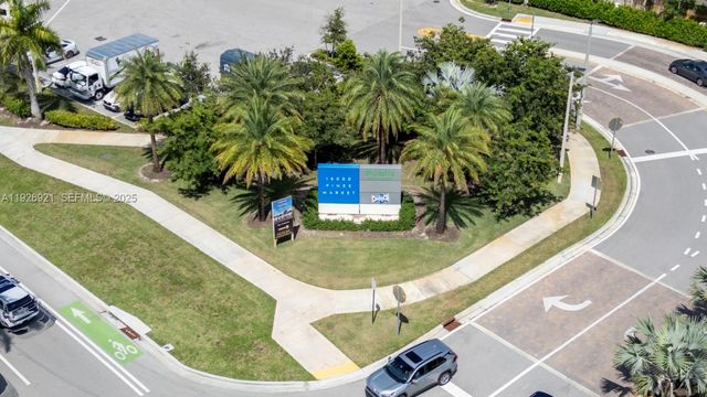 15953 SW 2nd Pl, Pembroke Pines, FL 33027