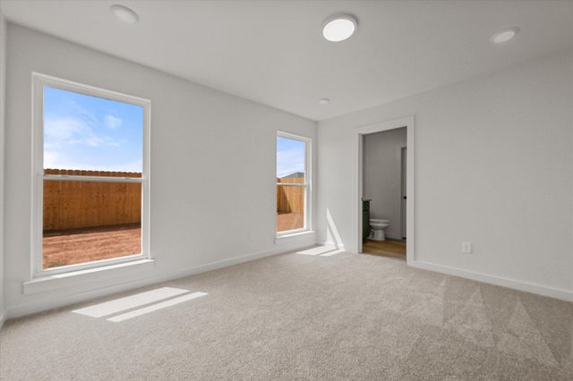 515 E 24th Street, Wolfforth, TX 79382