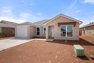 515 E 24th Street, Wolfforth, TX 79382