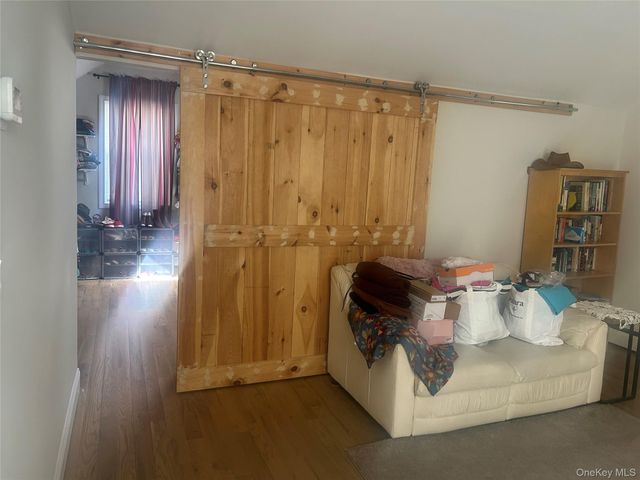93 Lake Drive, Lake Peekskill, NY 10537