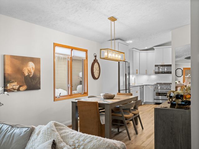 1154 Hemingway Lane, Traverse City, MI 49686