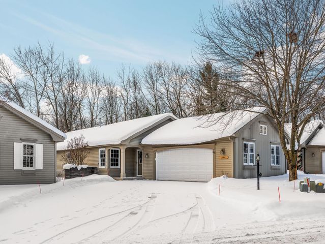 1154 Hemingway Lane, Traverse City, MI 49686