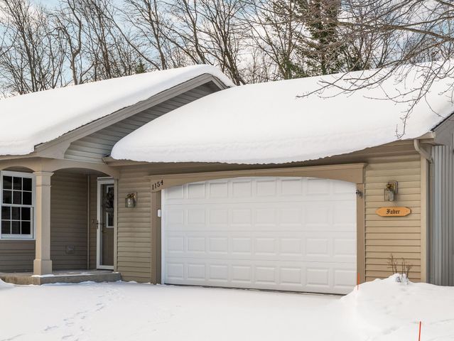 1154 Hemingway Lane, Traverse City, MI 49686