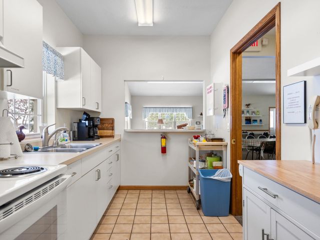 1154 Hemingway Lane, Traverse City, MI 49686