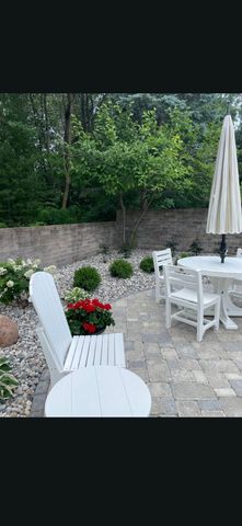 1154 Hemingway Lane, Traverse City, MI 49686