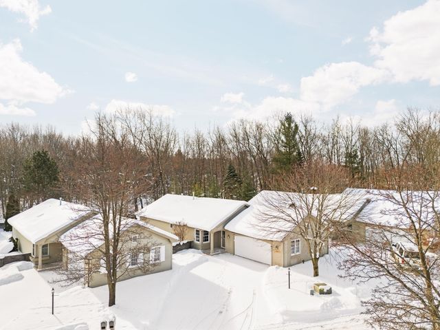 1154 Hemingway Lane, Traverse City, MI 49686