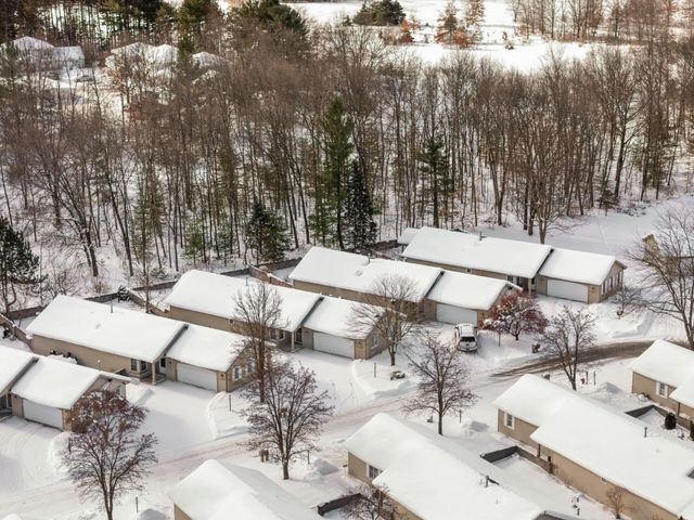 1154 Hemingway Lane, Traverse City, MI 49686