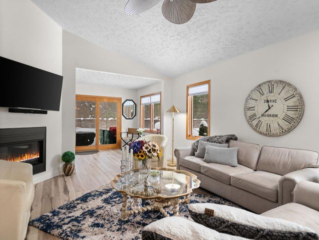 1154 Hemingway Lane, Traverse City, MI 49686