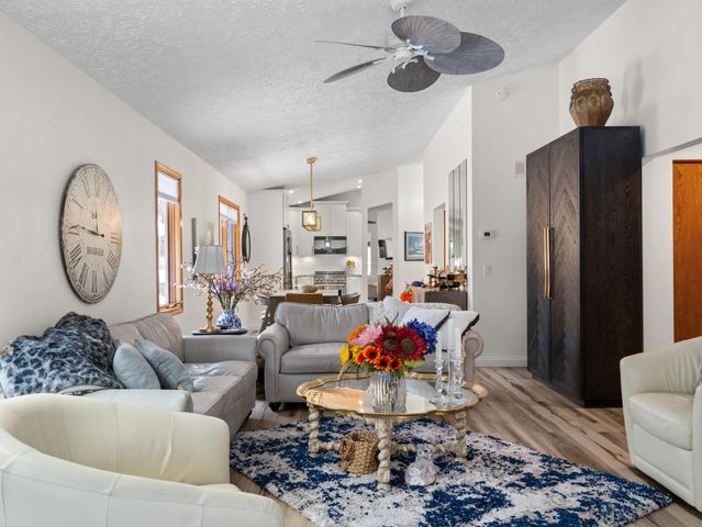 1154 Hemingway Lane, Traverse City, MI 49686