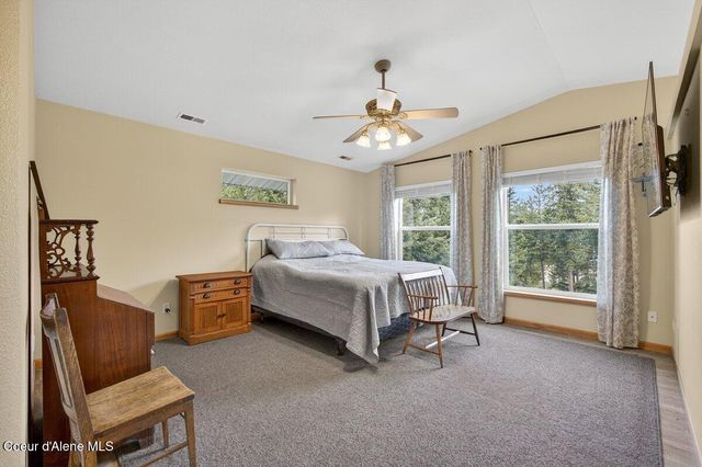 33885 N Moonbeam CT, Bayview, ID 83803