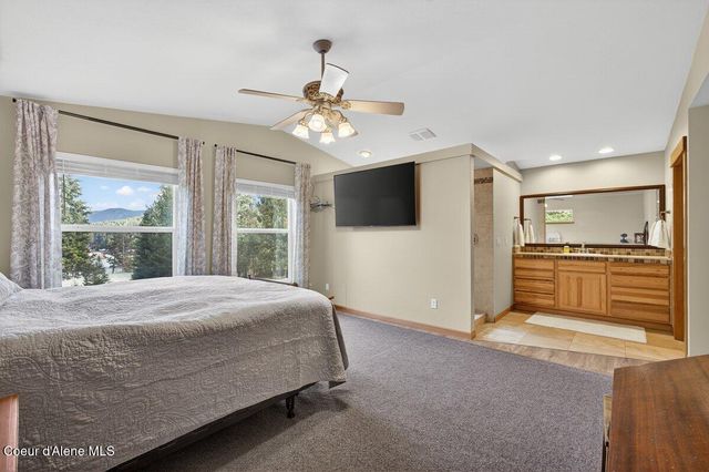 33885 N Moonbeam CT, Bayview, ID 83803