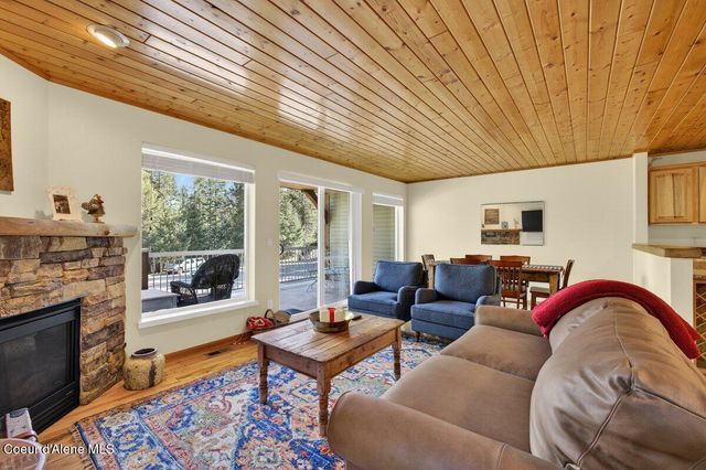 33885 N Moonbeam CT, Bayview, ID 83803