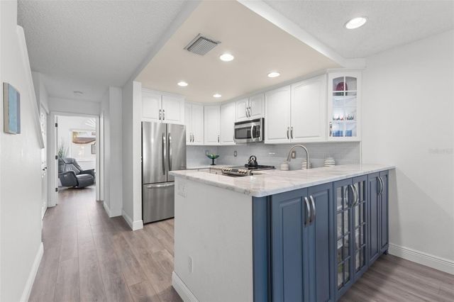 343 MADEIRA CIRCLE, St Petersburg, FL 33715