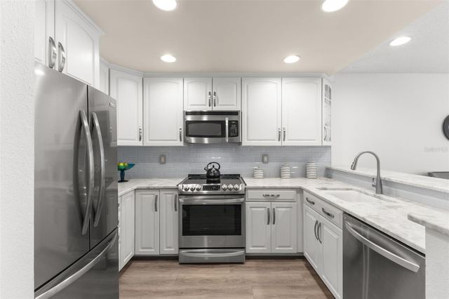 343 MADEIRA CIRCLE, St Petersburg, FL 33715