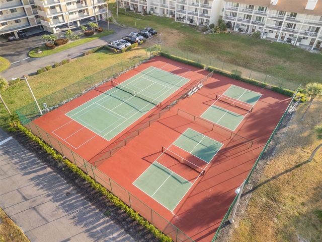 343 MADEIRA CIRCLE, St Petersburg, FL 33715