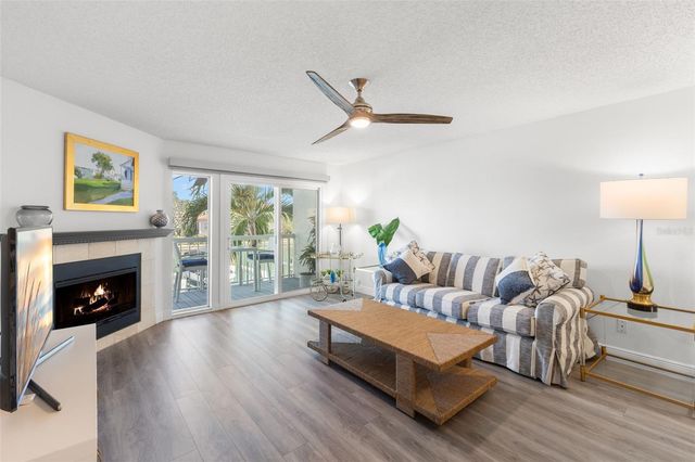 343 MADEIRA CIRCLE, St Petersburg, FL 33715