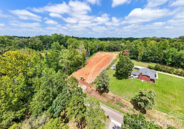 3132 Beaman Avenue, Charlotte, NC 28273