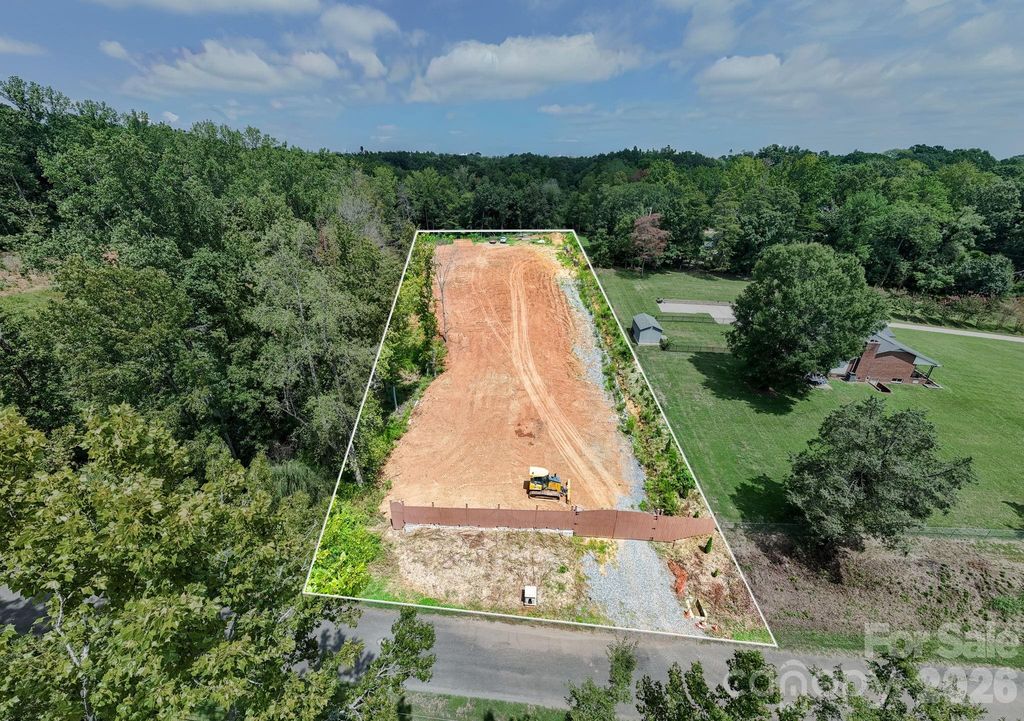 3132 Beaman Avenue, Charlotte, NC 28273