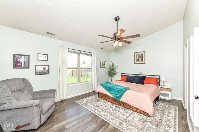 6896 Cherry Laurel Lane, Fishers, IN 46038