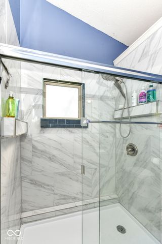 6896 Cherry Laurel Lane, Fishers, IN 46038