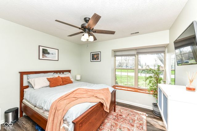 6896 Cherry Laurel Lane, Fishers, IN 46038