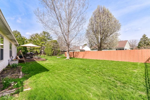 6896 Cherry Laurel Lane, Fishers, IN 46038