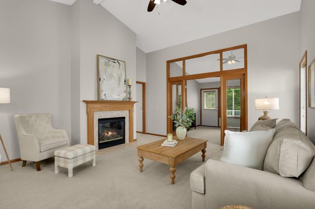18677 Kalmar Trail, Lakeville, MN 55044