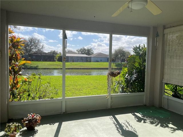 1435 9th Place, Vero Beach, FL 32960