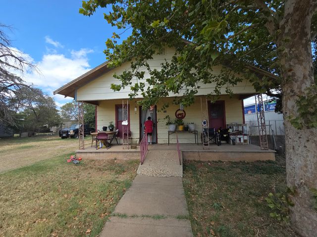 706 29th Street, Lubbock, TX 79404
