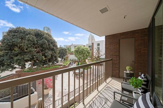 850 State Street 220, San Diego, CA 92101