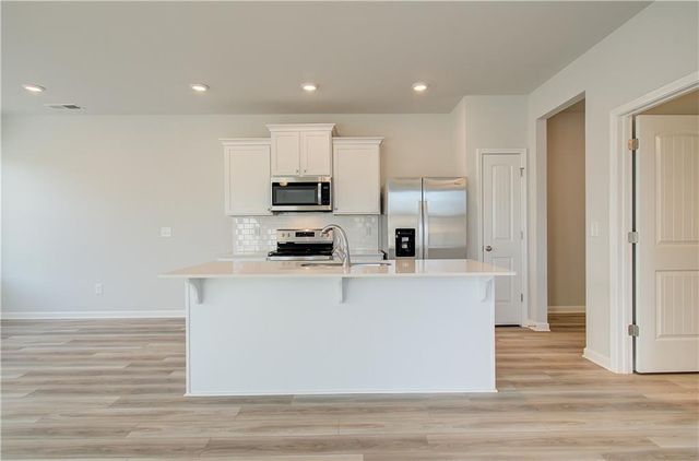 248 Sanctuary Drive, Mcdonough, GA 30253