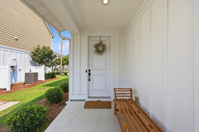 4729 Seclusion Ln., Myrtle Beach, SC 29577