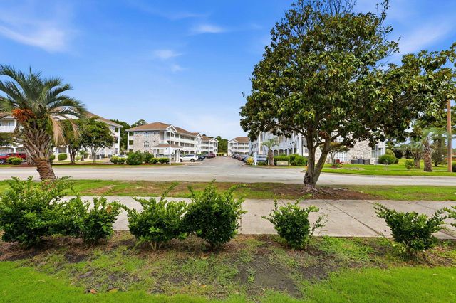4729 Seclusion Ln., Myrtle Beach, SC 29577