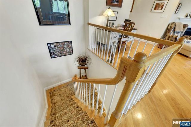 110 Winding Creek, Old Tappan, NJ 07675