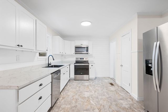 3 Reece Street, Rossville, GA 30741