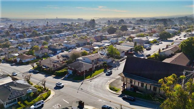 486 Hawthorne Avenue, San Bruno, CA 94066