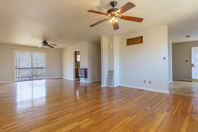 8210 HWY 57 HWY, Rossville, TN 38066