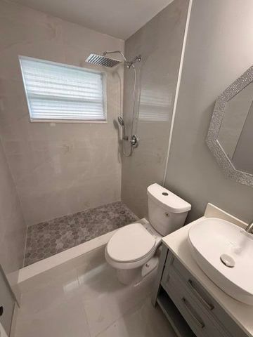 968 W 9TH Street A1, Riviera Beach, FL 33404